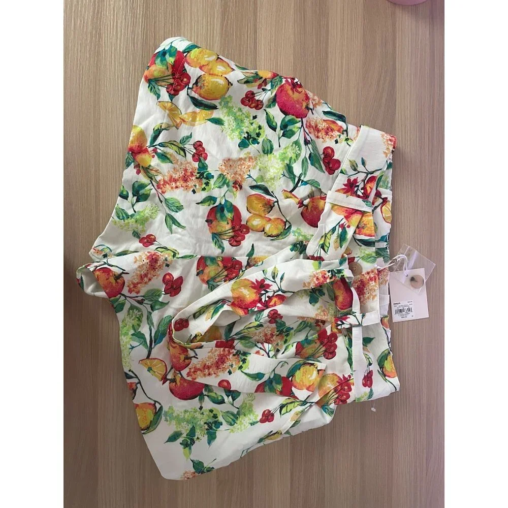Lauren Conrad Fruit Patterned Shorts NWT - Picture 2 of 6